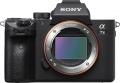 Фото Цифровая фотокамера Sony Alpha A7 III Body Black (ILCE7M3B.CEC)