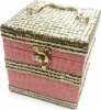 Фото товара Шкатулка Kanishka для бижутерии светло розовая 12,5x12,5x12,5 см (26332D)
