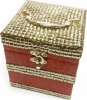 Фото товара Шкатулка Kanishka для бижутерии красная 12,5x12,5x12,5 см (26332C)