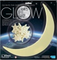 Фото Набор для творчества 4M Светящиеся наклейки Луна и звезды 13 шт. (00-05215)