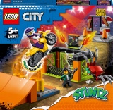 Фото Конструктор LEGO City Парк каскадёров (60293)