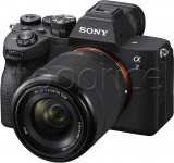 Фото Цифровая фотокамера Sony Alpha 7M4 28-70mm Kit Black (ILCE7M4KB.CEC)